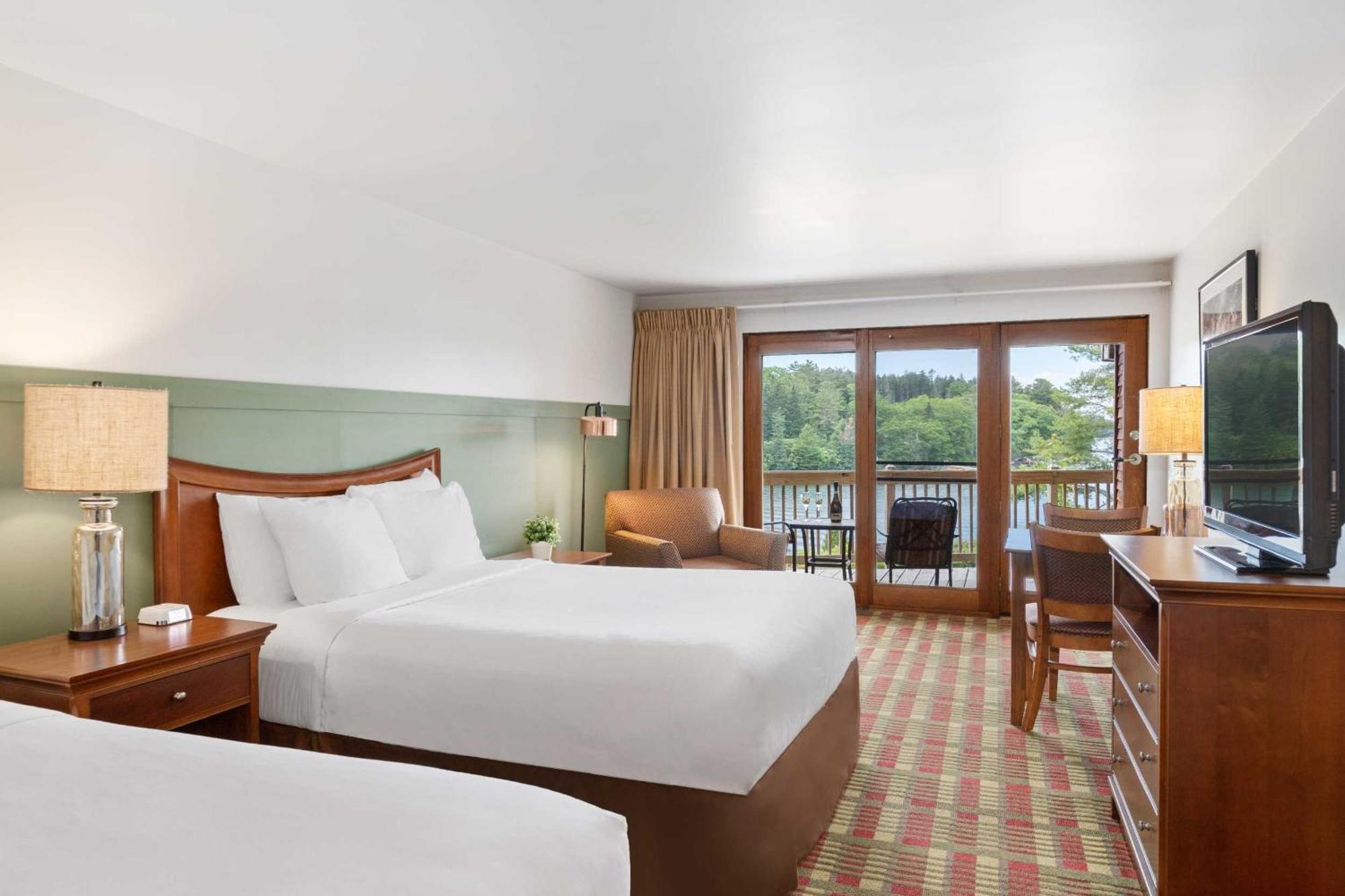 Ocean Gate Hotel